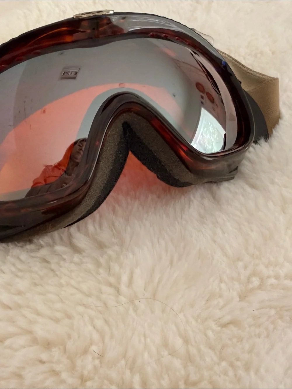 Oakley Snow Goggles with Red Lens and Beige Strap